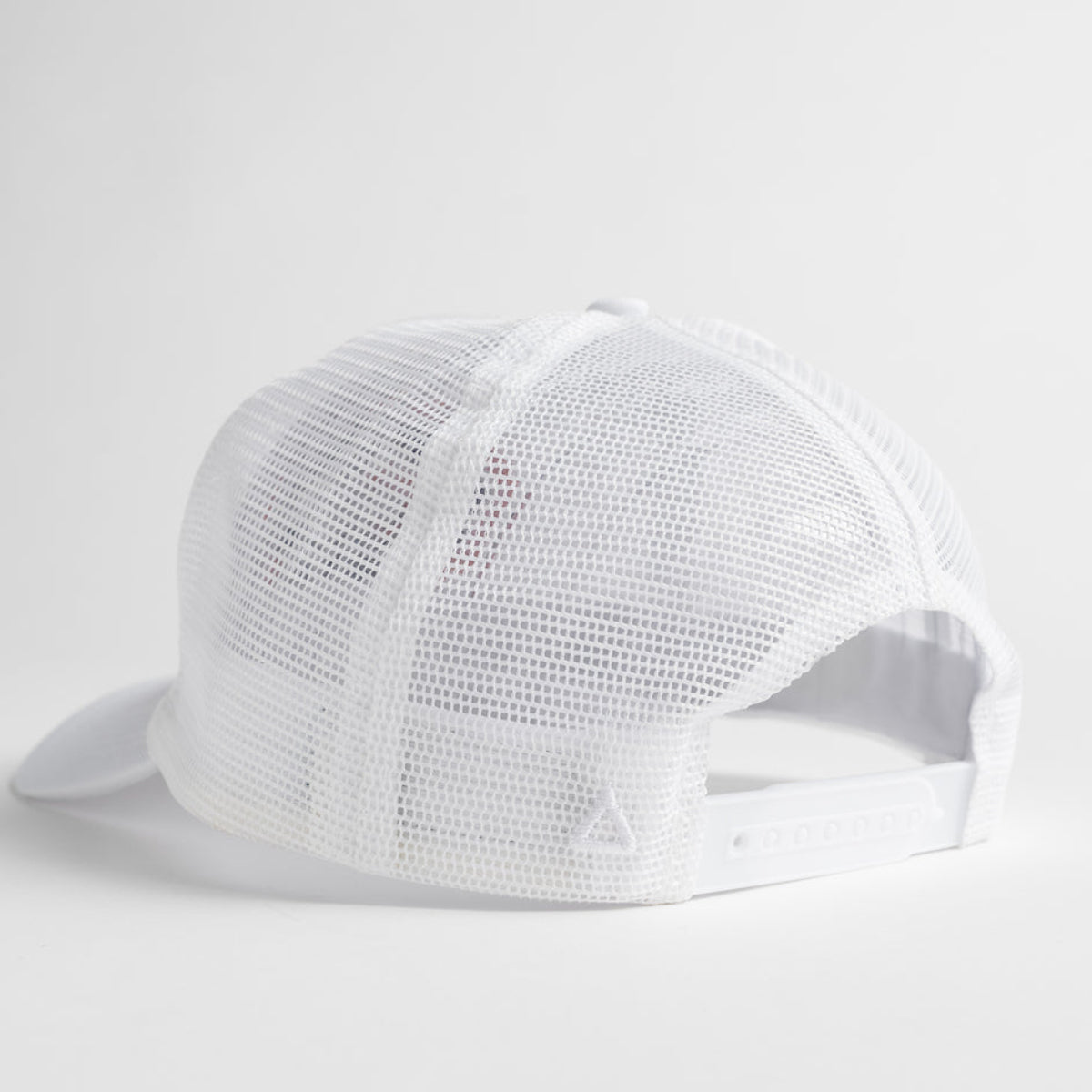 Pelican Breeze Snapback - White